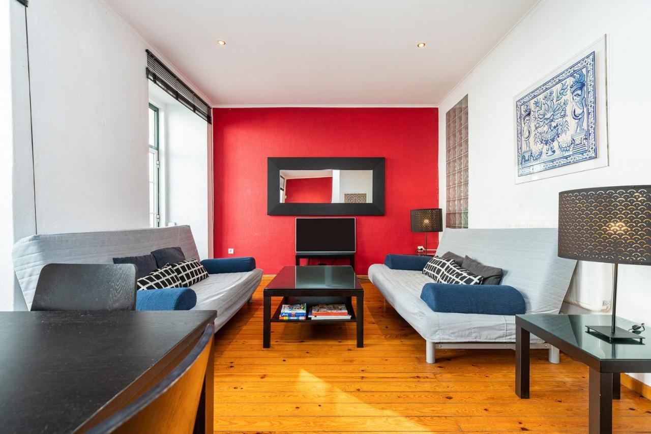 Charming 2 Bedroom Apartment Next To Praca Da Figueira Lisbon Exterior photo